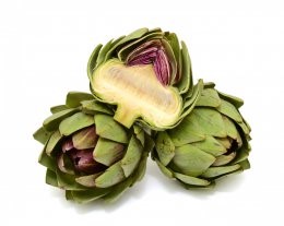 Fresh,Artichoke,Isolated,On,White,Background